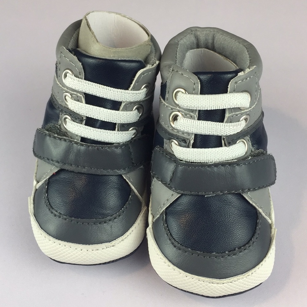 Rising Star Navy High-tops 3-6